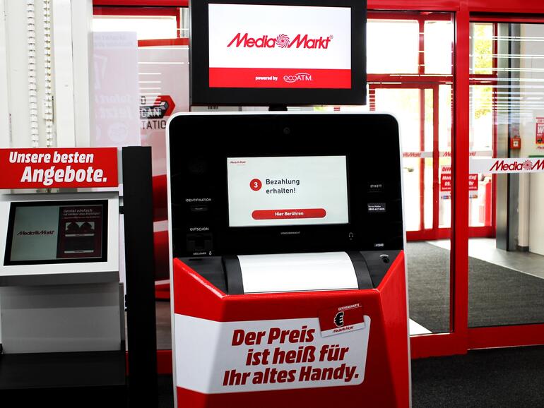 Dieser Automat nimmt Dein Smartphone an und gibt Dir eine Quittung.