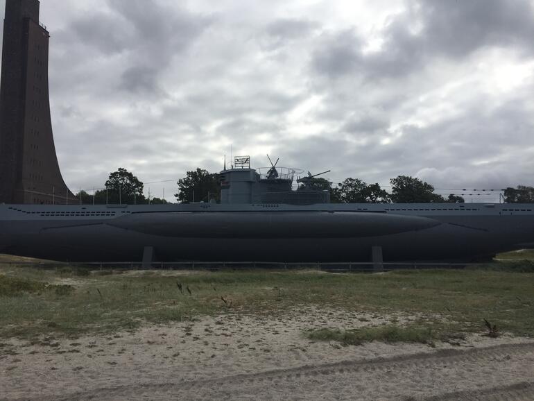 Um zu demonstrieren, wie weit die Smartphone-Kamera-Technologie gekommen ist, haben wir auch ein iPhone 6 mit im Testfeld.