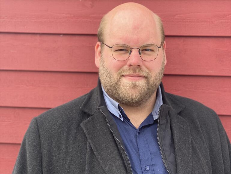 … ist das Ergebnis mit dem iPhone 11 Pro, das über die gleiche Kamera verfügt, etwas gelbstichig.