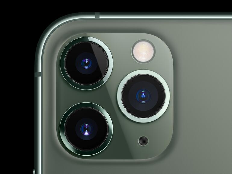 Steht im Verdacht deutlich schneller Staub zu fangen, die neue Kamera beim iPhone 11 (Pro)