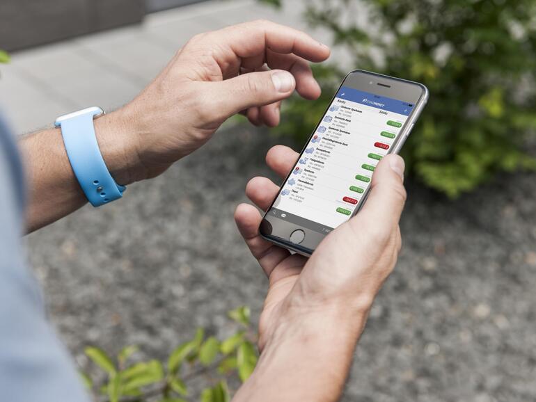 Mit der StarMoney Flat können Sie von jedem Ihrer Geräte auf alles zugreifen.