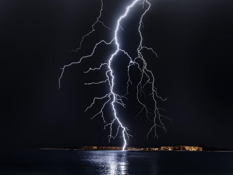 iPhone verliert LightningAnschluss Mac Life iPhone verliert LightningAnschluss Mac Life