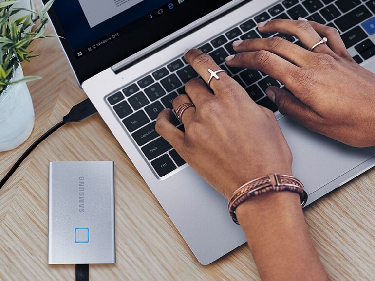 Samsung Portable SSD T7 Touch