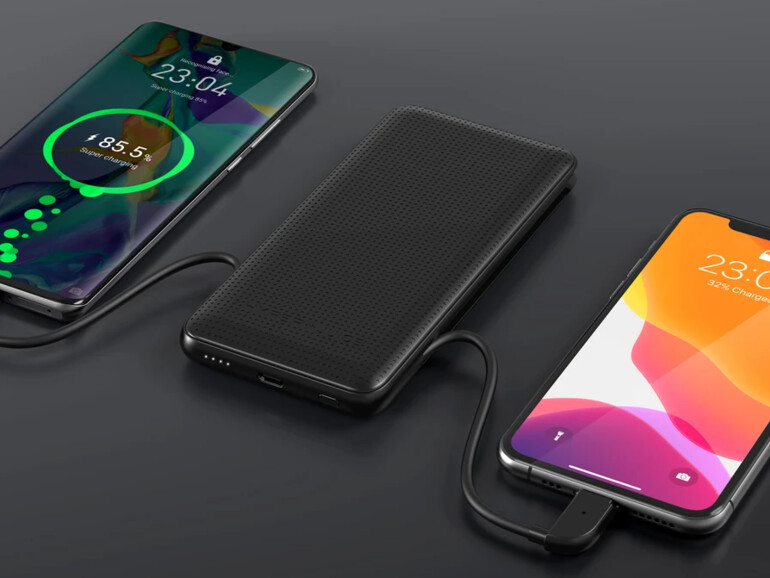 Der portable Akku wiegt 225 Gramm und hat die ungefähren Maße eines Smartphones.