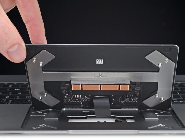 Neues MacBook Air zerlegt: Diese Überraschung versteckt ...