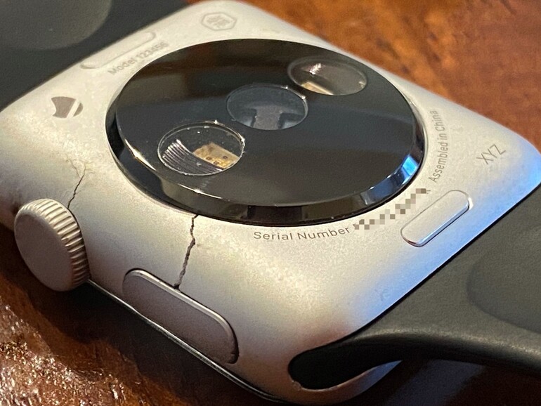 Die Gehäuse sind stark beschädigt