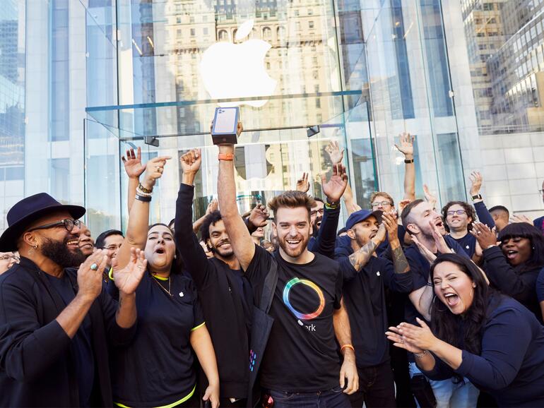 Die Freude über neue Apple-Produkte kann groß sein - der Ärger ist es aber ebenso. 