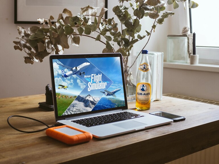 Via Boot Camp lässt sich der Microsoft Flight Simulator 2020 unter Windows 10 auch auf einem Mac installieren.