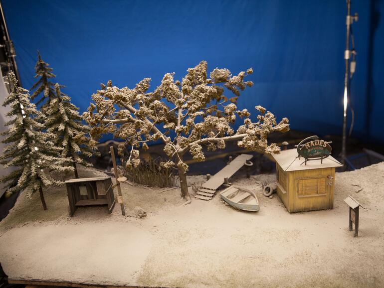 Alle Kulissen sind per Hand gebaut