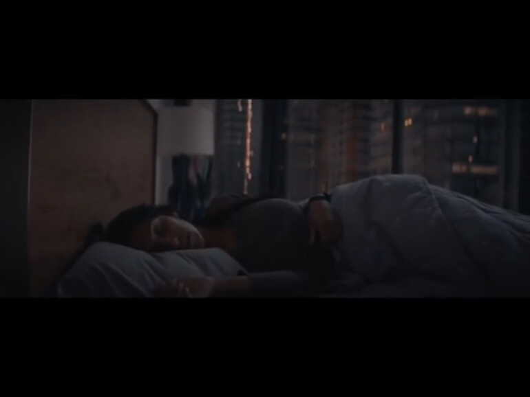 ... damit das Video im Fullscreen gezeigt wird.