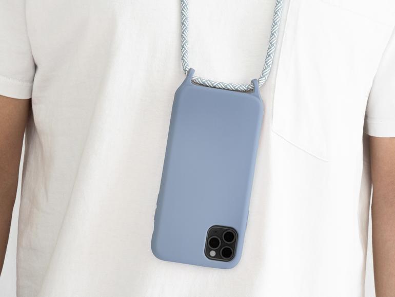 Das HangOn Case Silicone ist ungemein praktisch und setzt auch modisch einen Akzent.