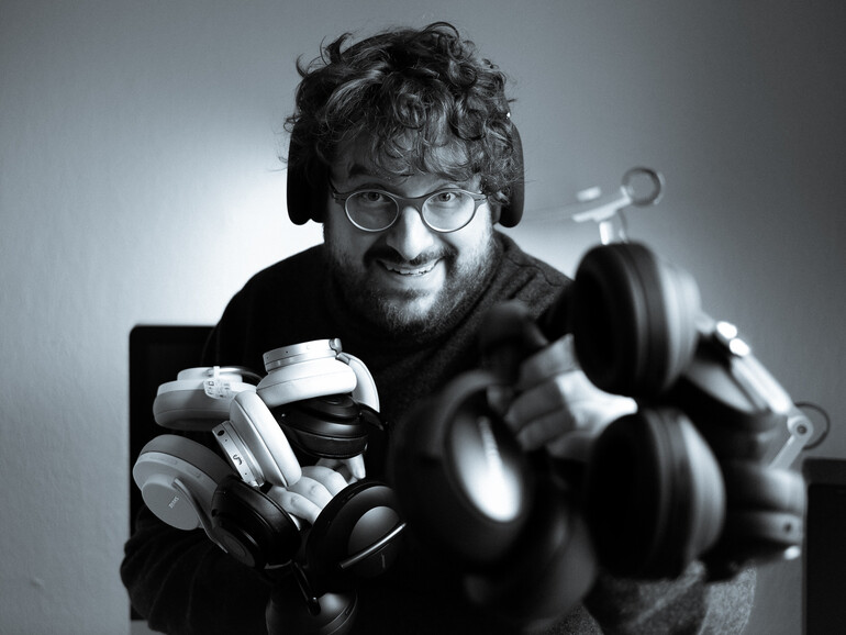 Pandemielocken – und jede Menge Over-Ears mit ANC: Hier traten sieben aktuelle Kopfhörer mit aktiver Geräuschunterdrückung gegen die AirPods Max an.