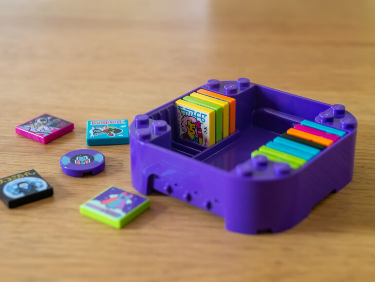 Die „Beatbits“ erinnern gerade im Case stark an eine Plattensammlung. Zufall?