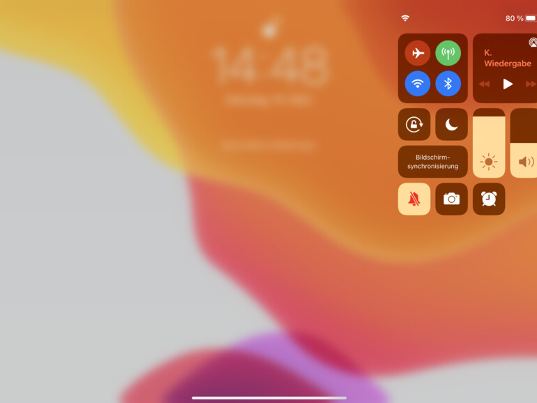 Das Wissen um die Bedienung des Sperrbildschirms, des Drop-Down-Menüs sowie der Übersicht über verwendete Apps ist nicht zu unterschätzen.