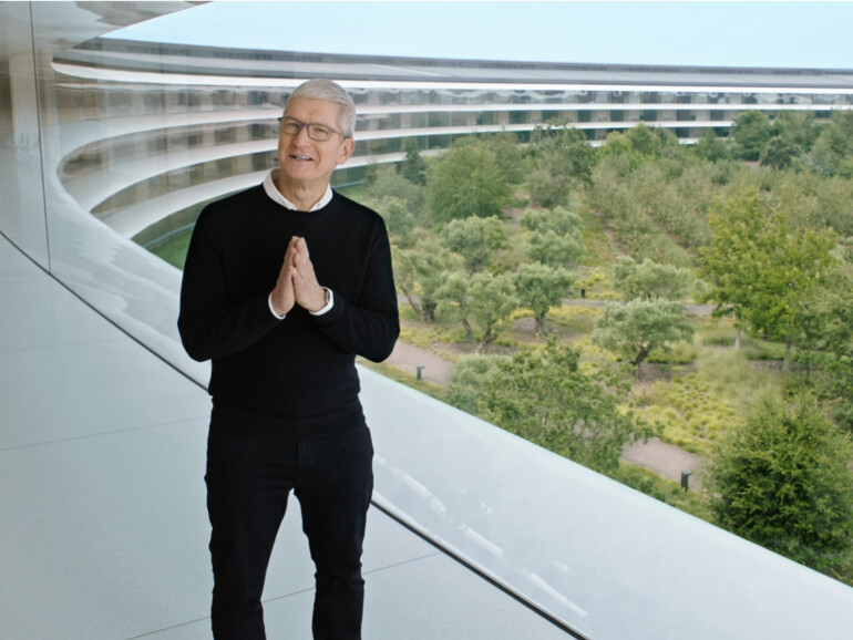 Tim Cook hält ein Special Event im Apple Park ab
