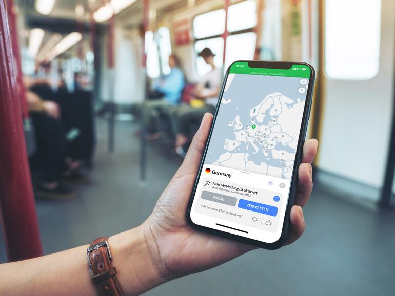 Mit NordVPN sind deine Daten sicher, auch unterwegs.