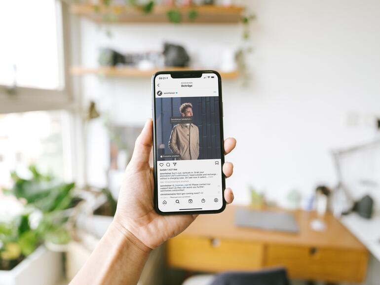 So sieht ein Shoppable Post von Sennheiser aus