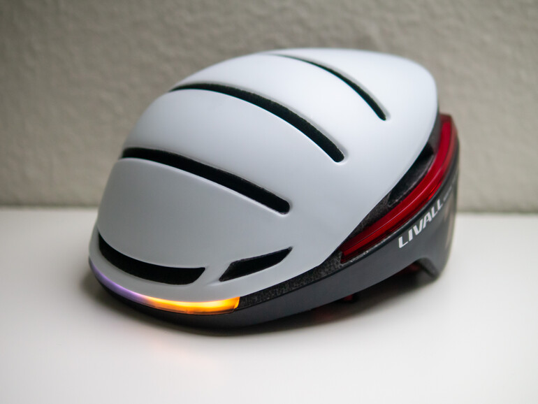 Die Blinkfunktion ist eine Ergänzung zum Handraushalten 