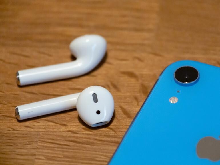 AirPods