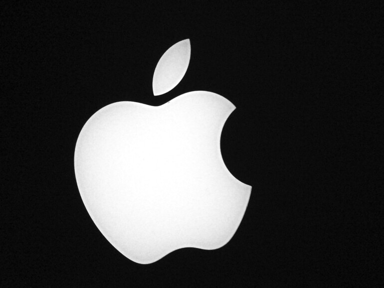 Apple-Logo am Berliner Apple Store