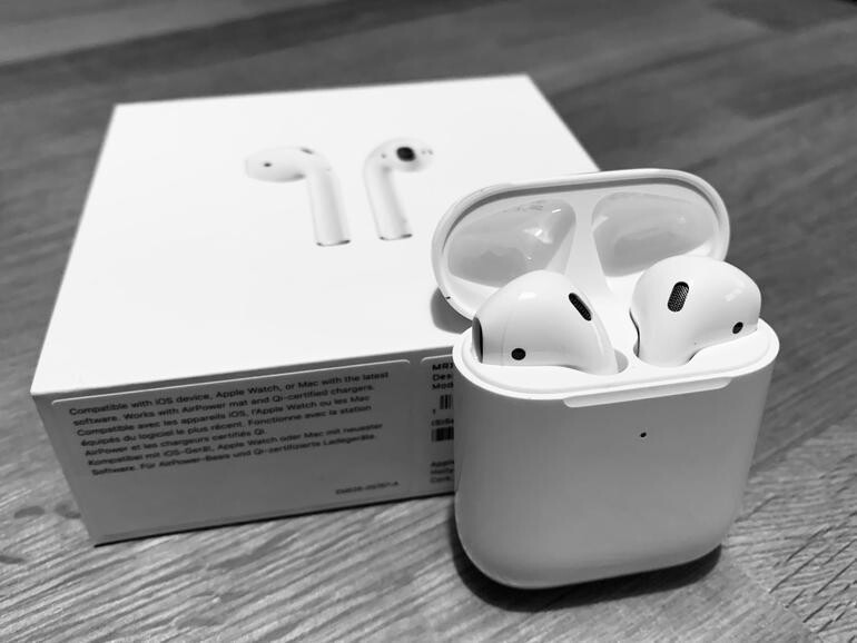 AirPods