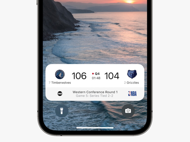 Live-Aktivitäten können die Sportergebnisse oder auch die Ankunft deines Uber anzeigen.