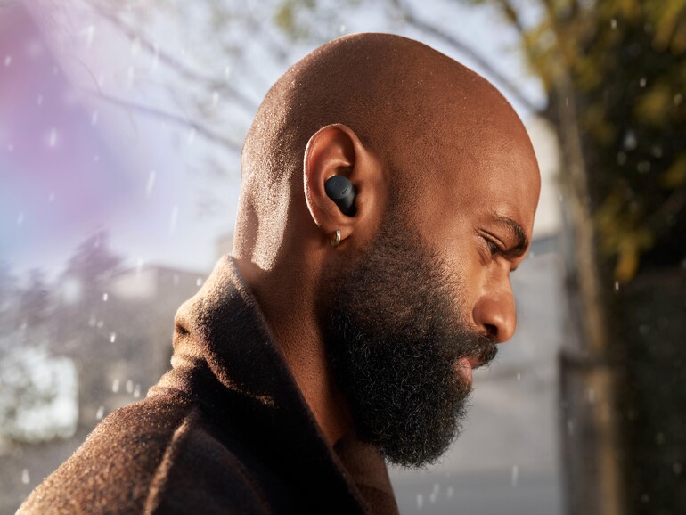 Fun Fact: Sensoren messen den Druck in deinem Gehörgang beim Tragen der Pixel Buds Pro. Diesen versuchen die In-Ears für ein angenehmes Tragegefühl abzubauen.