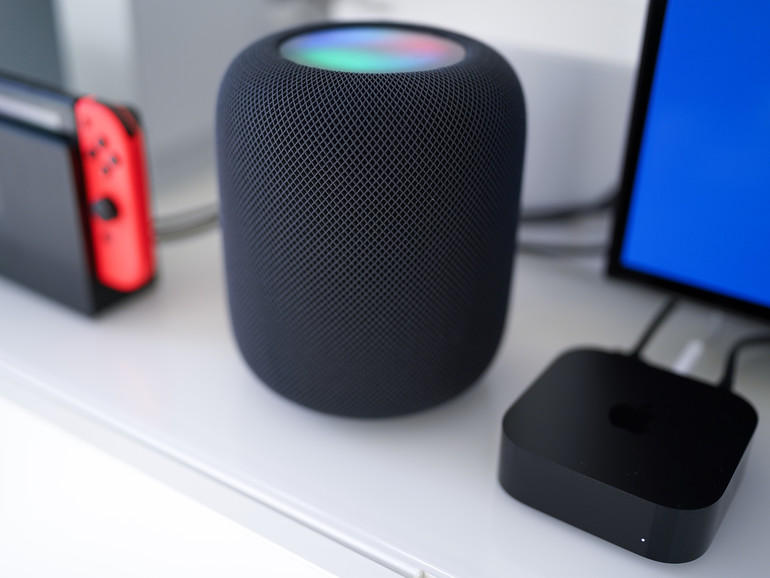 Dream-Team: Zwei HomePods werden zusammen mit einem Apple TV 4K (ab 2. Generation) und einem eARC-fähigen Fernseher zum kleinen Heimkino.