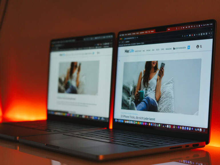 Zum Entriegeln des MacBook dient ein Touch-ID-Sensor, der in Tastatur des Notebooks verbaut ist. Eine Face-ID-Entsperrung via Kamera bietet auch das neueste Modell nicht. 