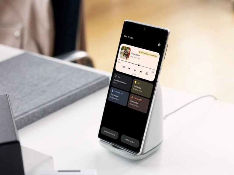 Der Pixel Stand verwandelt ein Google Pixel 7 in ein Smartdisplay.