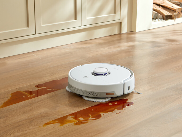 Besonders mit ­seiner herausragend guten Wisch­funktionalität weiß der Narwal Freo nachhaltig zu begeistern.