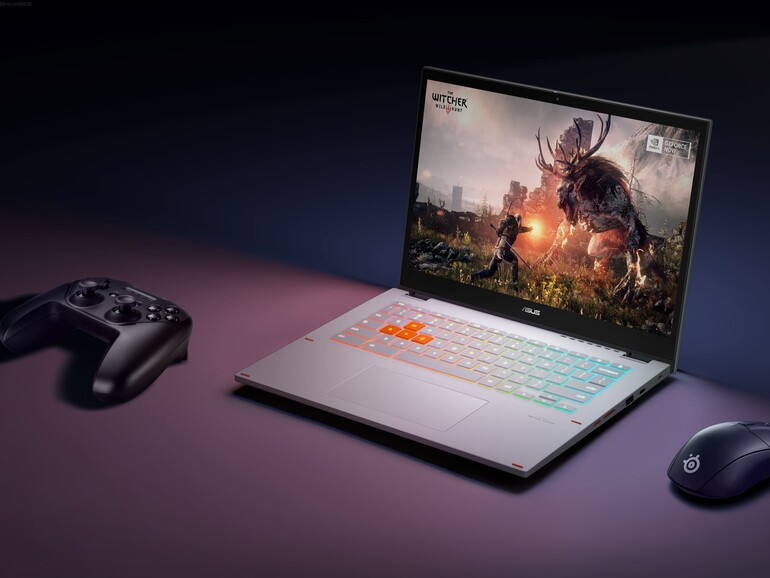 Eigentlich geschaffen für Gamer:innen, macht das Asus Chromebook Vibe CX34 Flip auch im (Home-)Office eine gute Figur.