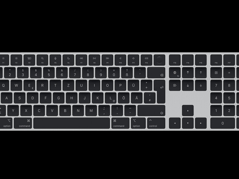 Magic Keyboard in Space Black