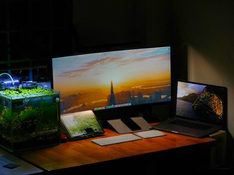 Wenn du einen Ultrawide-Bildschirm hast, könntest du von Kompatibilitätsproblemen mit M4-Macs betroffen sein.