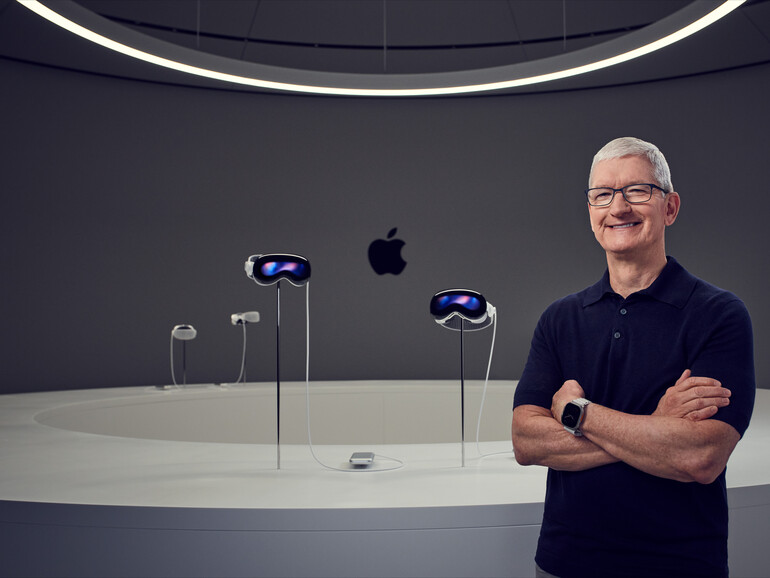 Im Sommer 2023 präsentierte Apple-CEO Tim Cook stolz Apple Vision Pro