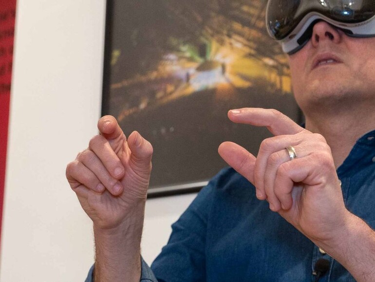 Die Gestensteuerung funktioniert laut allen Testern sehr gut, zeigt aber Schwächen bei der virtuellen Tastatur.