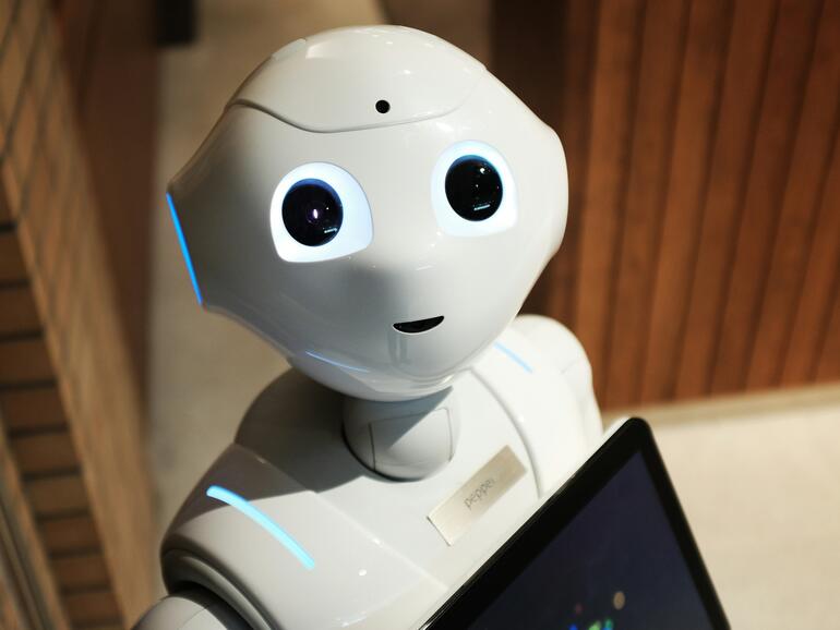 Kümmert er sich künftig um Support-Anfragen?