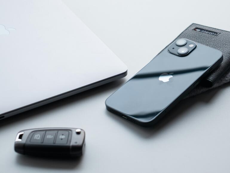 Beim Apple-Auto wäre wohl das iPhone oder die Apple Watch der Schlüssel gewesen.