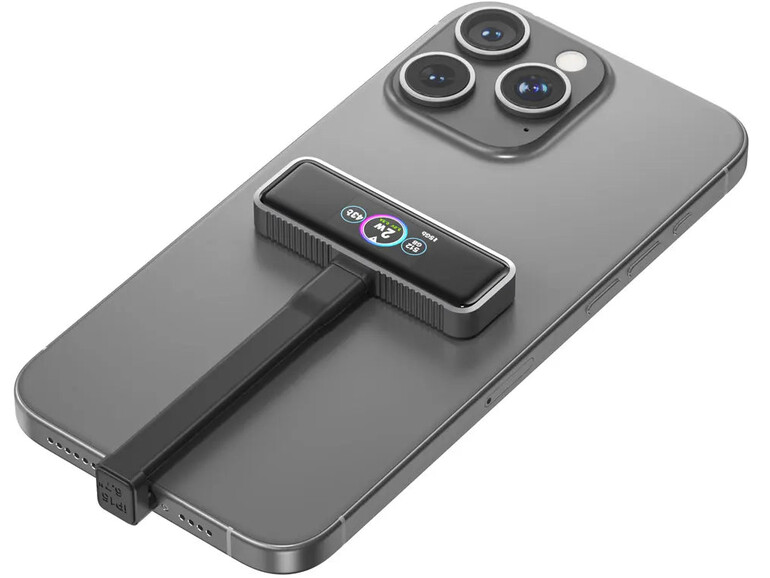 USB-C Magnetic Extended Storage for iPhone 15