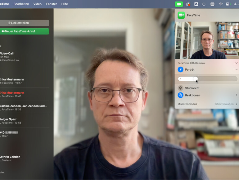 Der Weichzeichner des Porträt-Modus reduziert die Unordnung im Hintergrund.