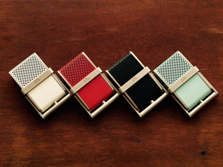 Das Tula Mic gibt es in vier stylishen Farben.