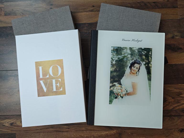 Echte Hingucker: Mit einer Geschenkebox machen Fotobücher optisch noch mehr her.