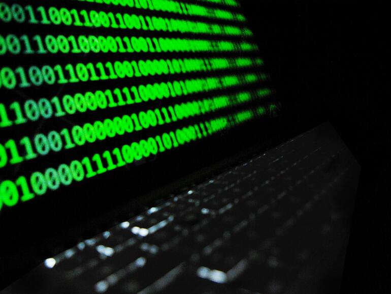 Apple signiert iOS 18.2.1 nicht mehr.