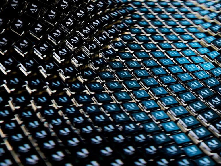 Apple erklärt, wie das eigene LLM datenschutzfreundlich trainiert wird.