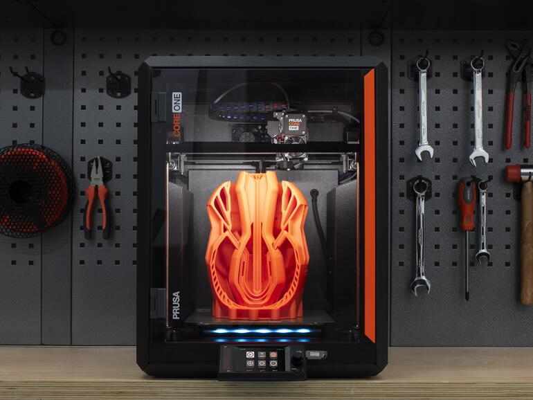 Kompakte Stellfläche: Der Core One findet auch in kleinen Räumen einen Platz.