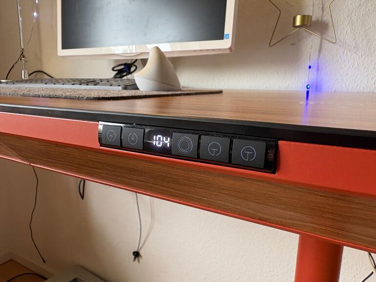 Das Bedienpanel kann nur zwei Positionen speichern.