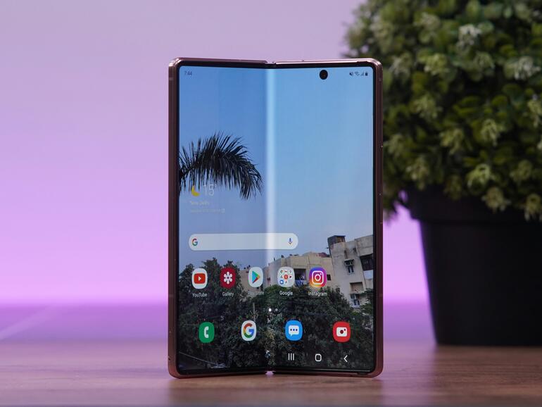 Nächstes Jahr soll es so weit sein: faltbare iPhones.