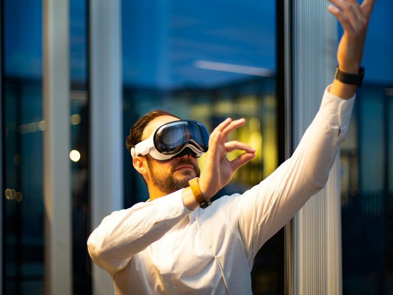 visionOS 3 soll Scrollen mit den Augen, und ohne Gesten, erlauben.