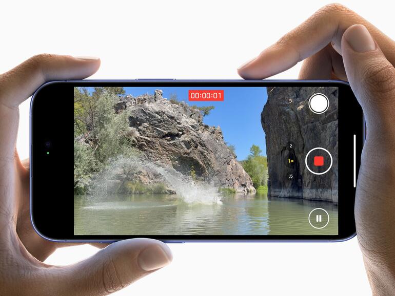 Die beiden Standardmodelle iPhone 16 und iPhone 16 Plus kommen wie die Pro-Modelle mit der neuen Camera Control Funktion.