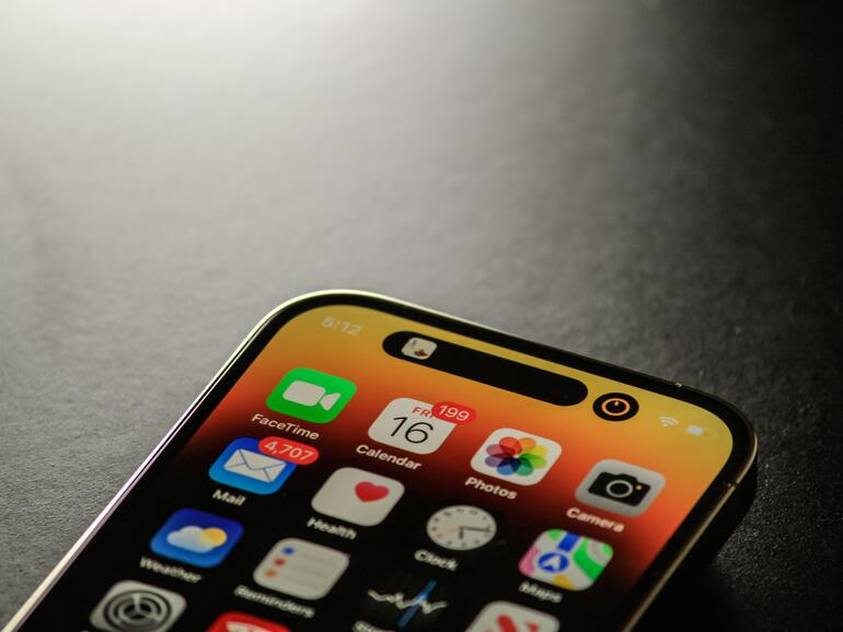 Kommt sie nun doch? Apple soll das Problem mit der schlechten Ausbeute bei der kratzfesten Anti-Reflex-Beschichtung gelöst haben.